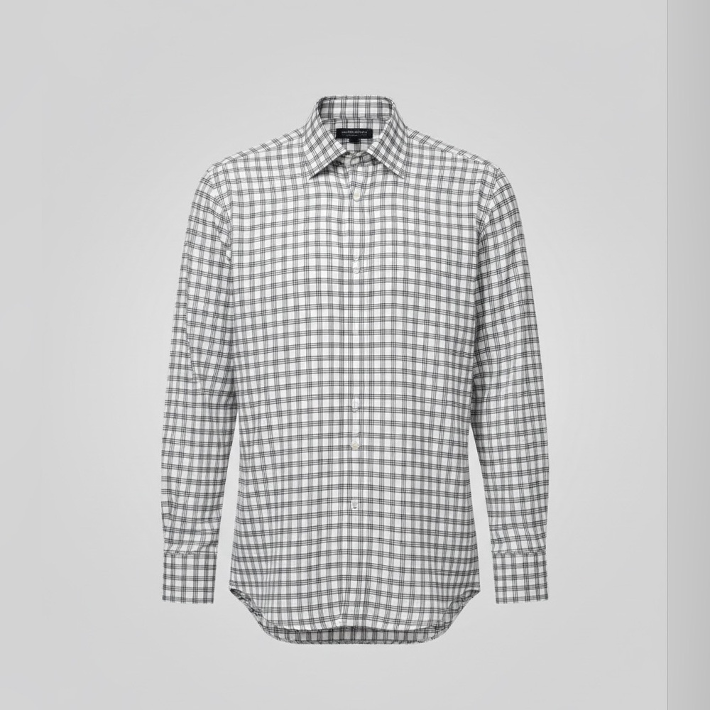 Banana Republic Men's Non Iron 100% Cotton Black and White Plaid Shirt